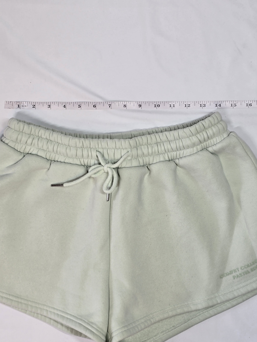 Comfrt Collection Pastel Edit Mint Sweat Shorts Size L - Picture 2 of 8